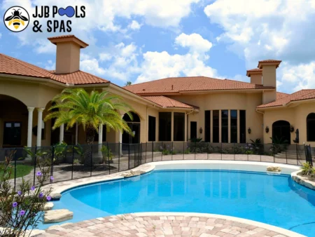 latest swimming pool styles that are making a splash in Tampa this year