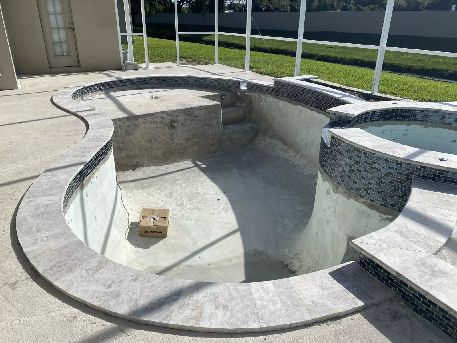 Upgrade your pool with resurfacing, remodeling, and energy-efficient solutions by JJB Pools & Spas. Serving Tampa Bay areas including Largo, Palm Harbor, Dunedin, Belleair, South Tampa, Hyde Park, Palma Ceia, St. Pete Beach, Davis Islands, and Clearwater Beach.